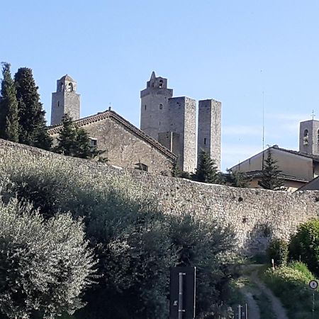 Sotto Le Mura Di Leonardo San Gimignano Exterior photo