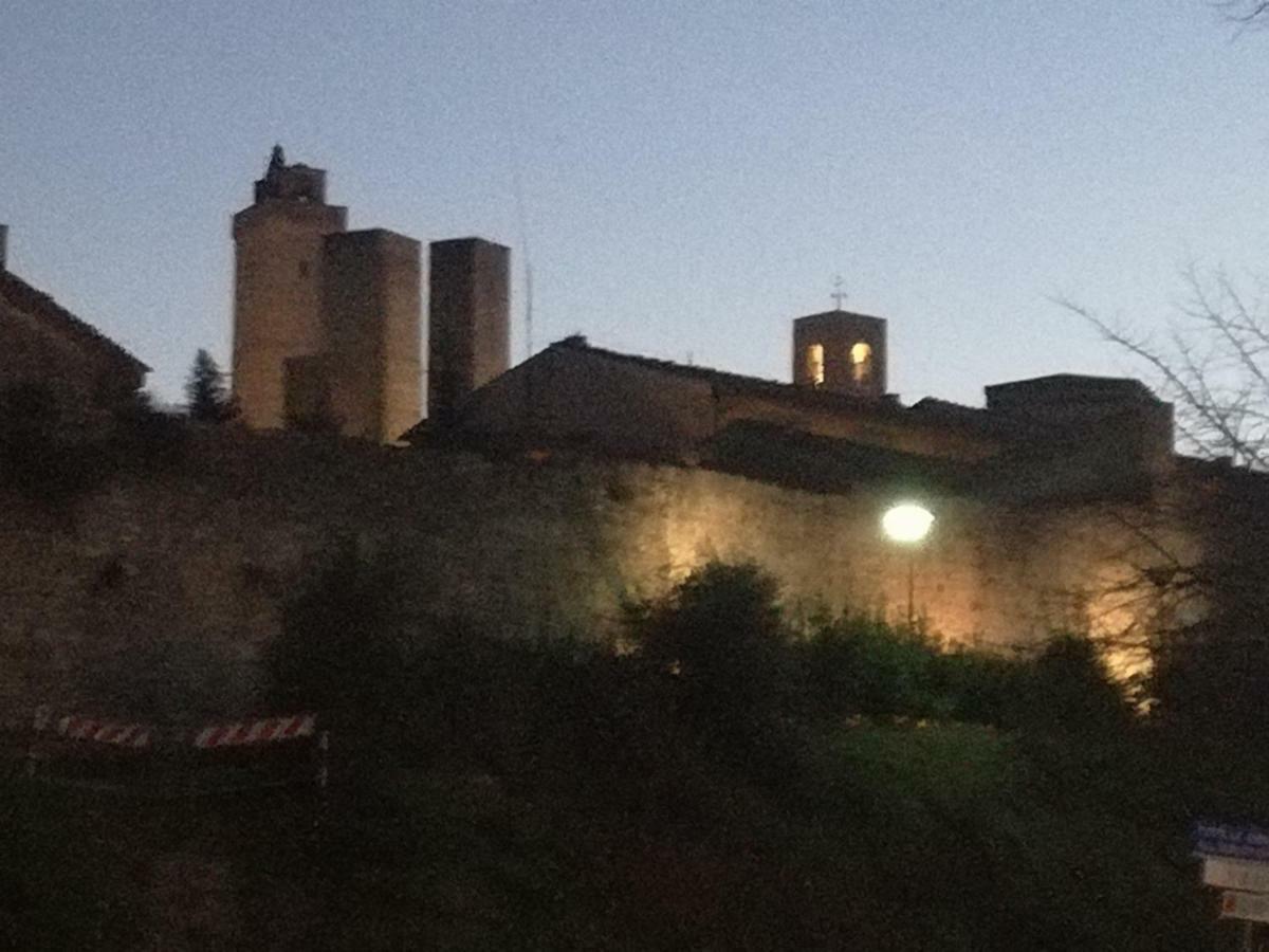 Sotto Le Mura Di Leonardo San Gimignano Exterior photo